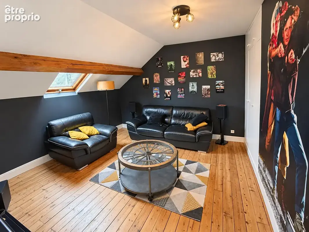 Alençon . Maison de caractère de 212 m², huit chambres et jardin paysager - photo 18