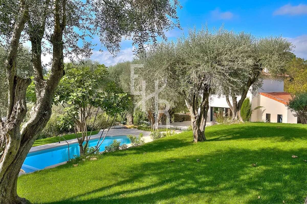 Maison à MOUGINS