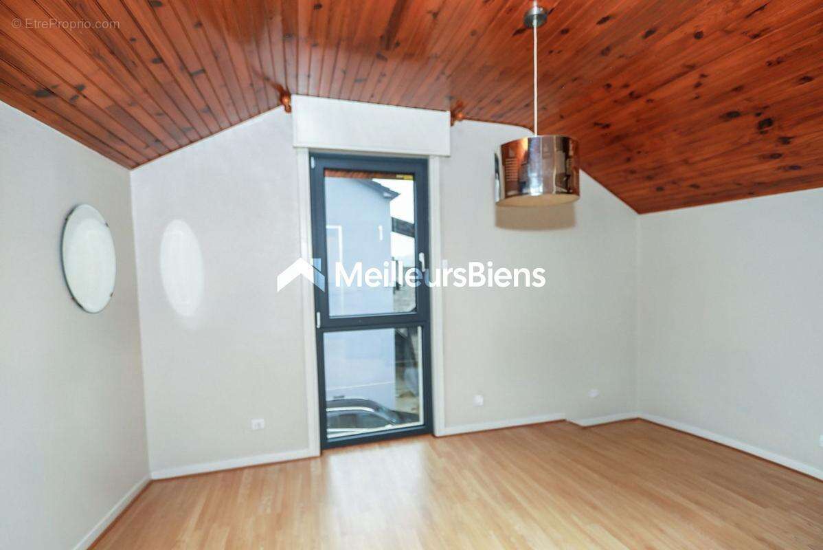 Maison individuelle 121 m² à Richemont, 3 chambres et jardin clos - photo 6