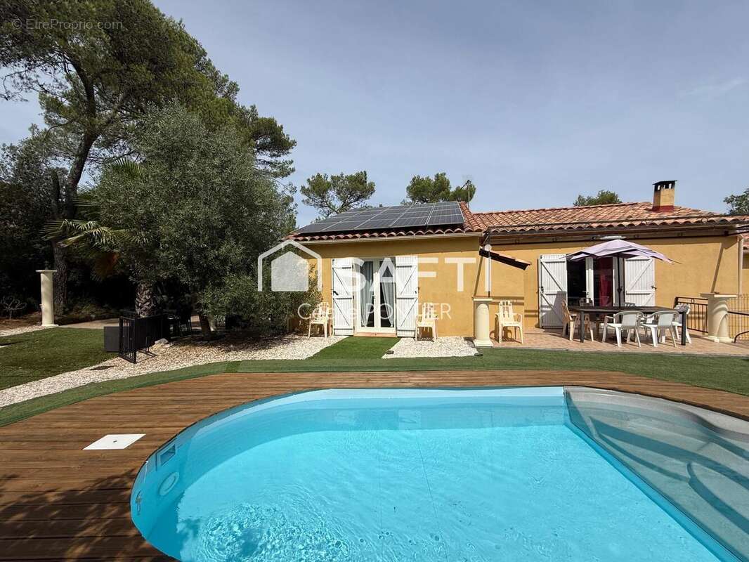 Photo 3 - Maison à ROCBARON