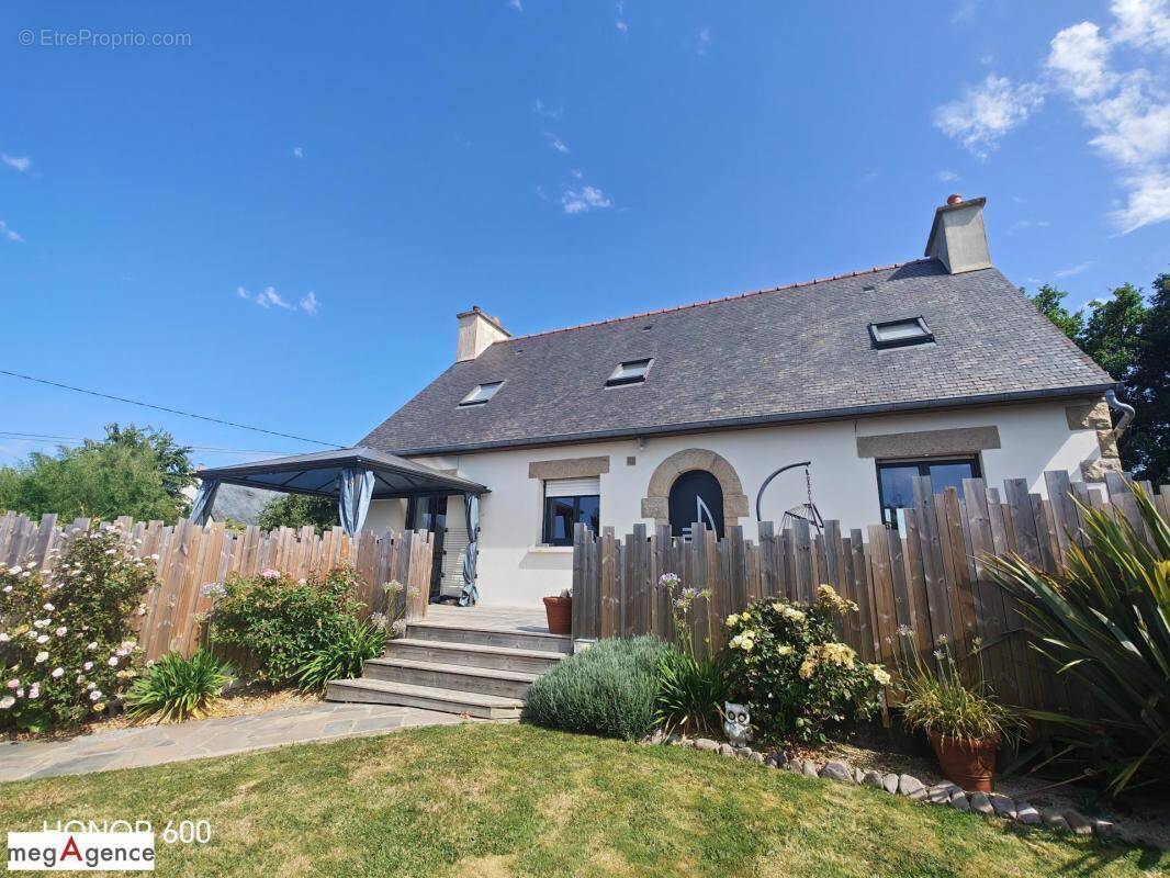 Maison à TREVRON