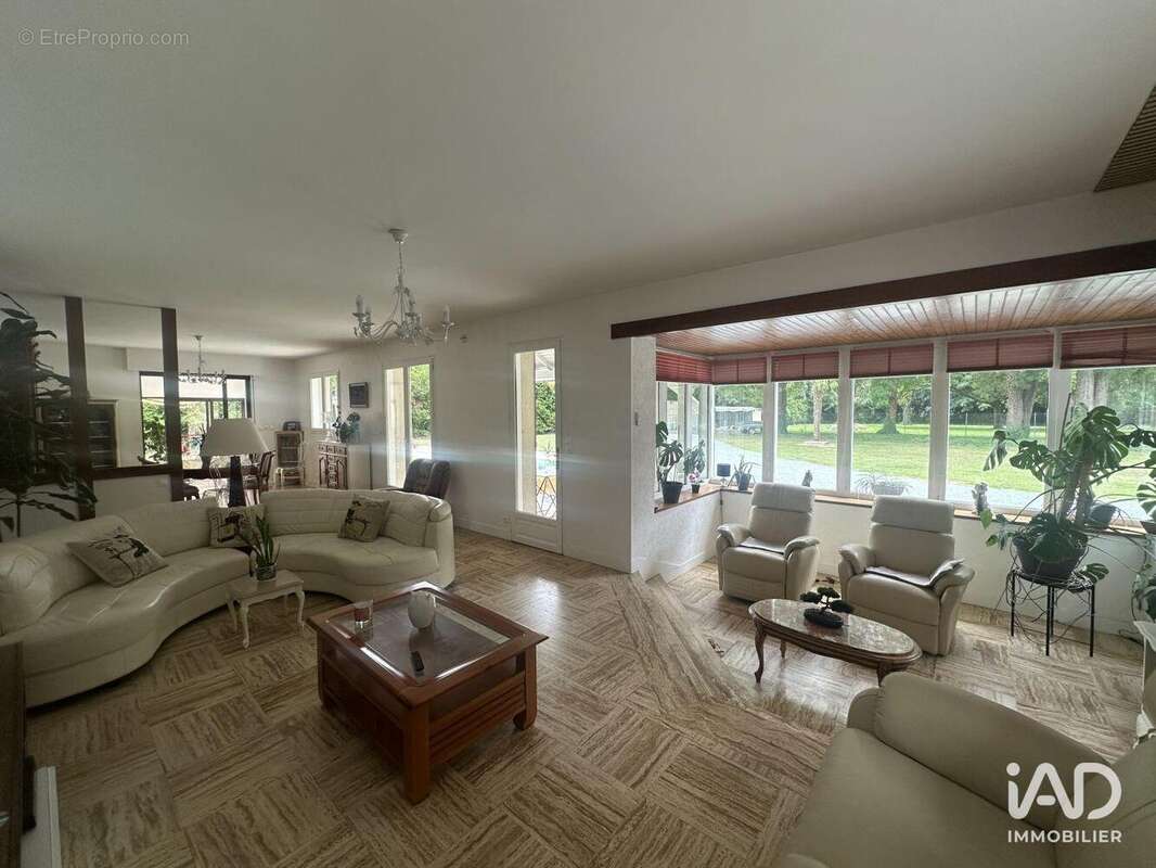 Photo 4 - Maison à MAZE