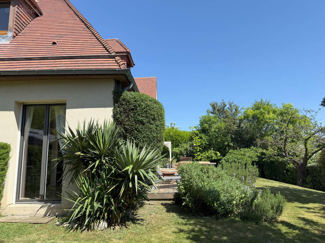 Maison à VILLENNES-SUR-SEINE