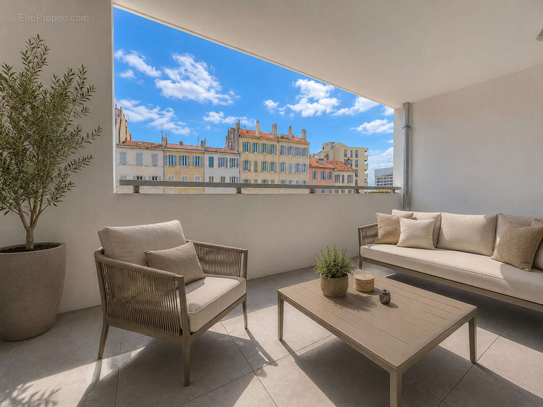 Appartement à MARSEILLE-7E