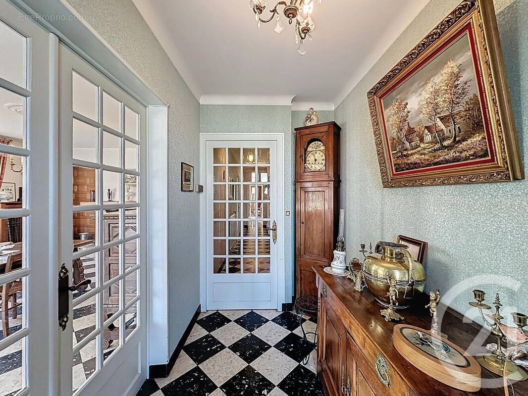 Maison à LA FERTE-SAINT-AUBIN