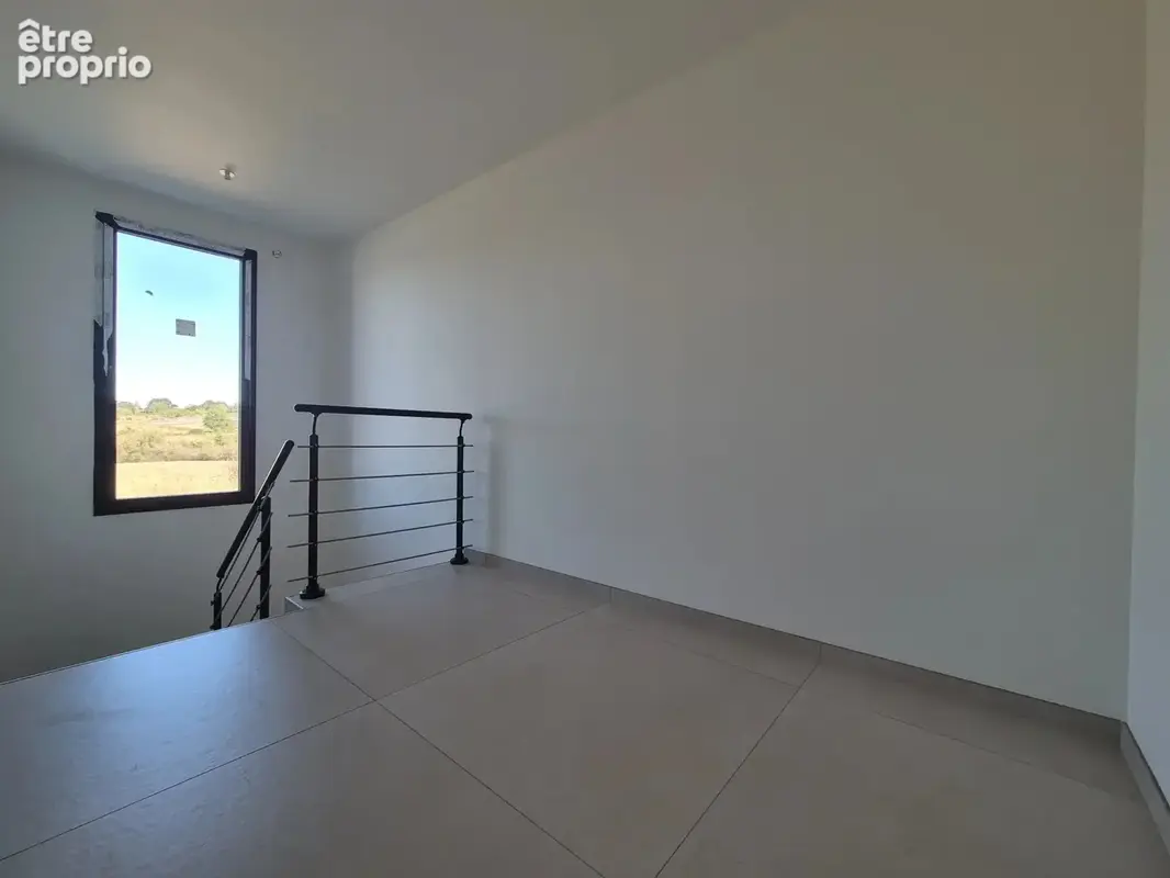 Maison de 2025 de 149.50 m2 habitable sur un terrain de 3700 m2 avec 4 chambres dont une chambre parentale au rdc - photo 5