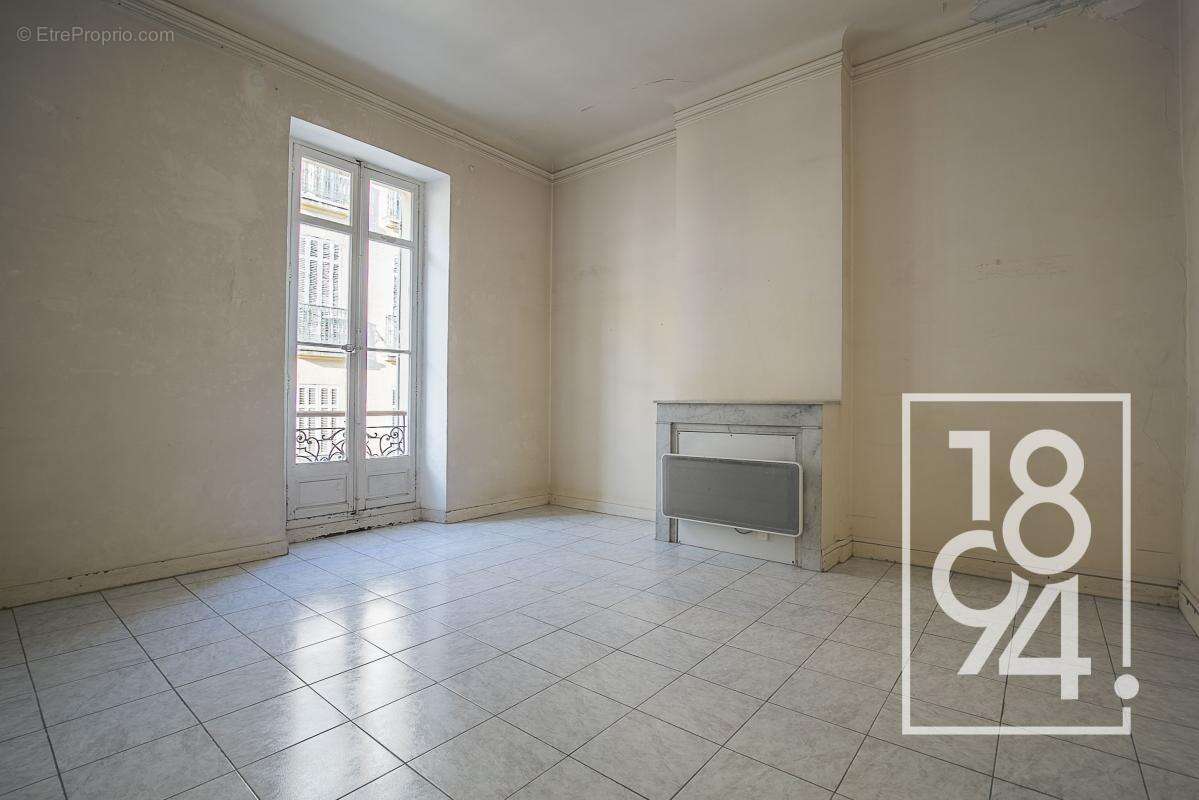 Appartement à MARSEILLE-8E