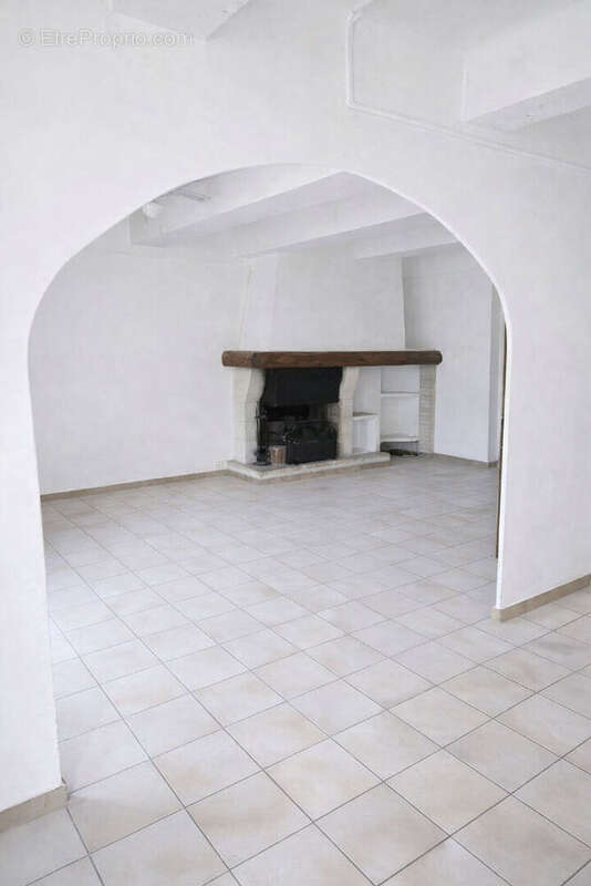 Maison à BARJOLS
