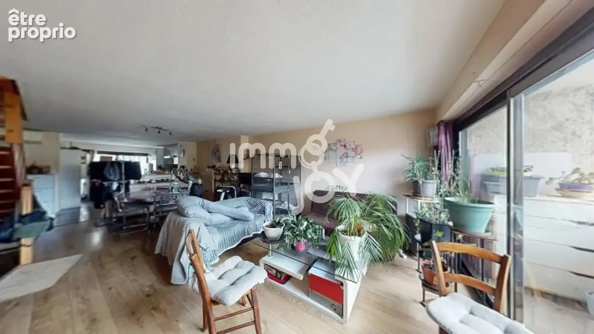 Immeuble de rapport  mixte - 124m2  local + t3 - 199 000€ - photo 9