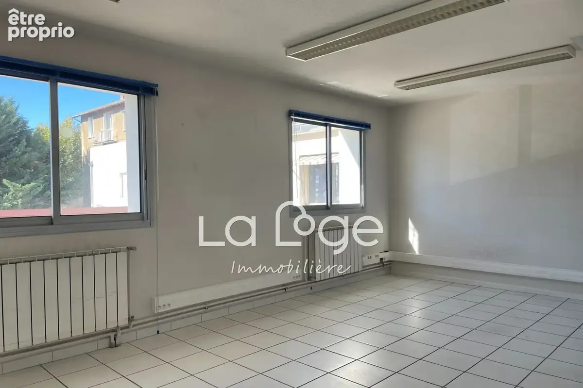 Commerce 227 m² à vendre à Gap (05000) - photo 3