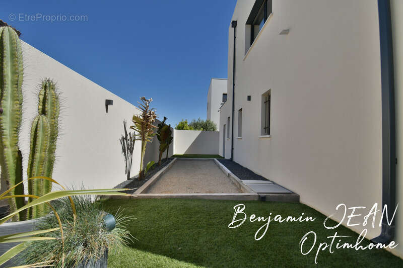Maison à SERIGNAN