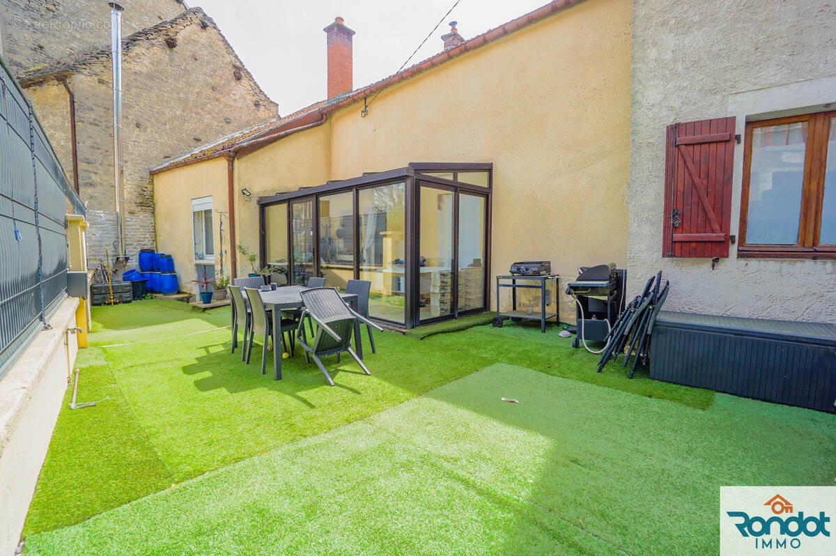 Maison à LUX
