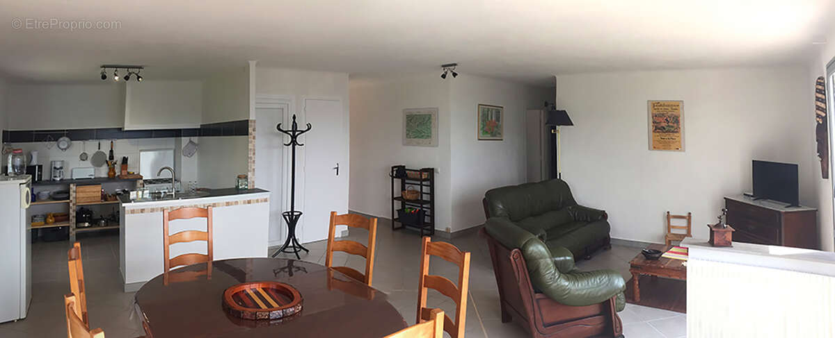 Maison à MONTFERRER