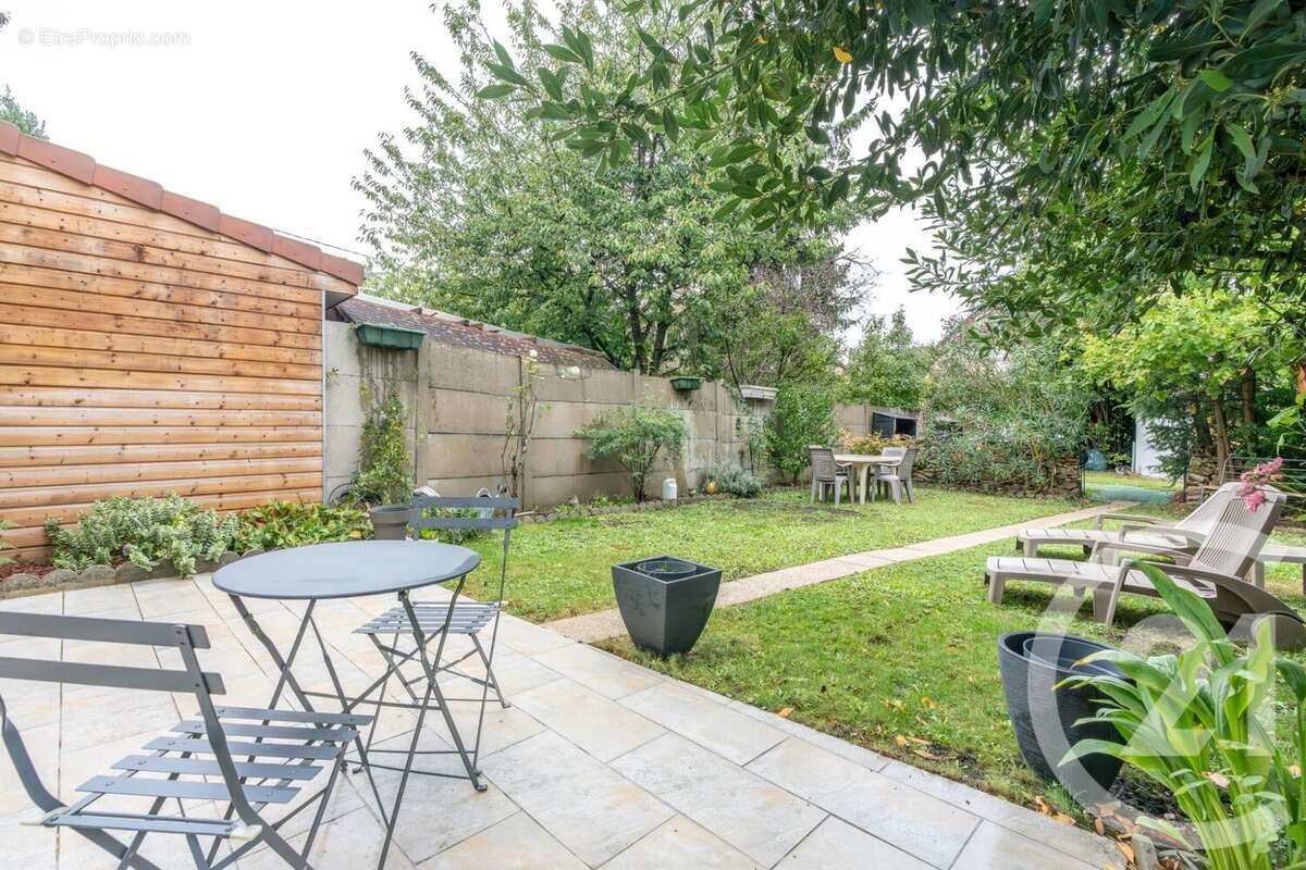 Maison à LAGNY-SUR-MARNE