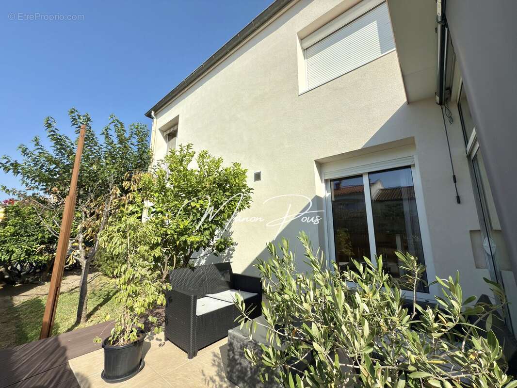 Maison à SAINT-ESTEVE