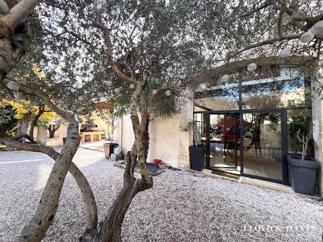 Maison 232 m² à Pignan  - photo 9