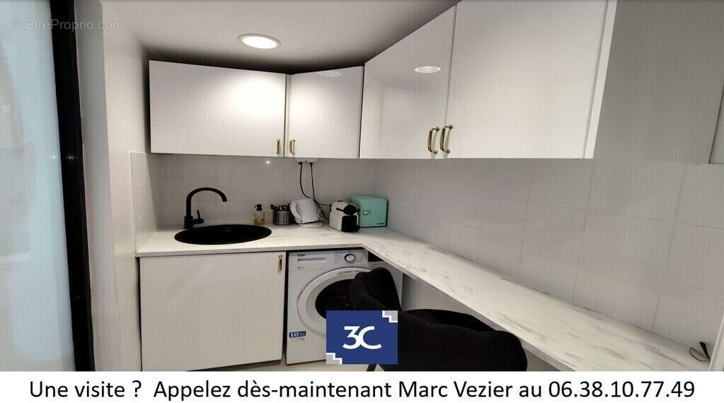 Commerce à VERSAILLES