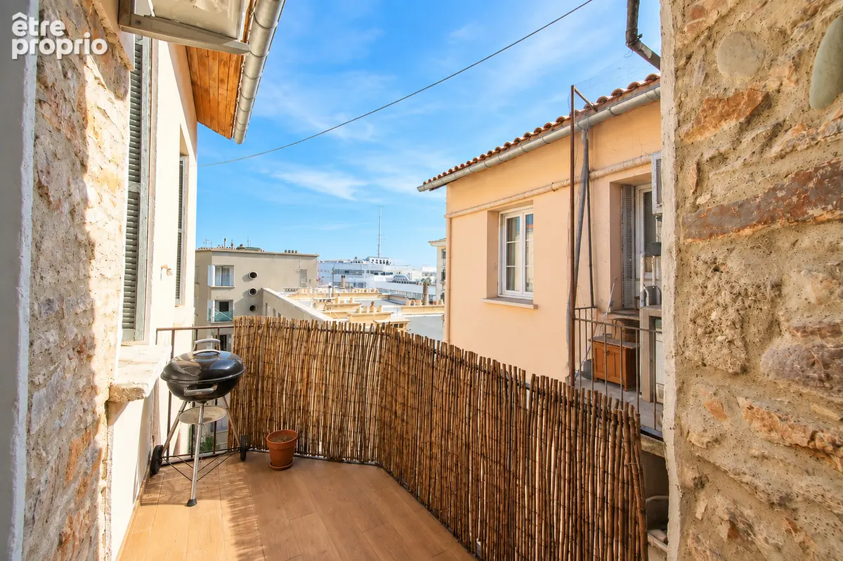 Bastia centre-ville - appartement t4 de 90 m² avec balcons - photo 2