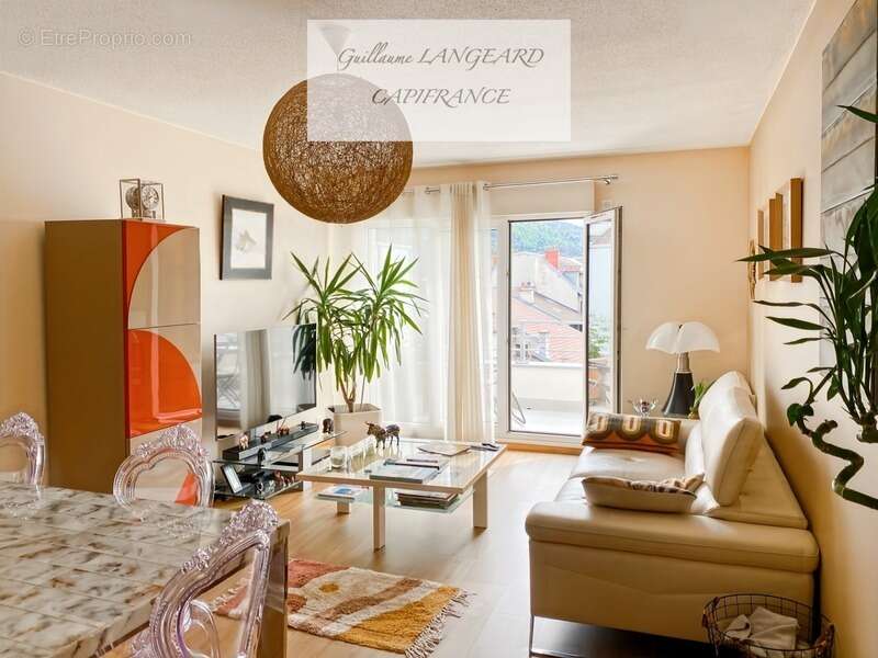 Appartement à OYONNAX