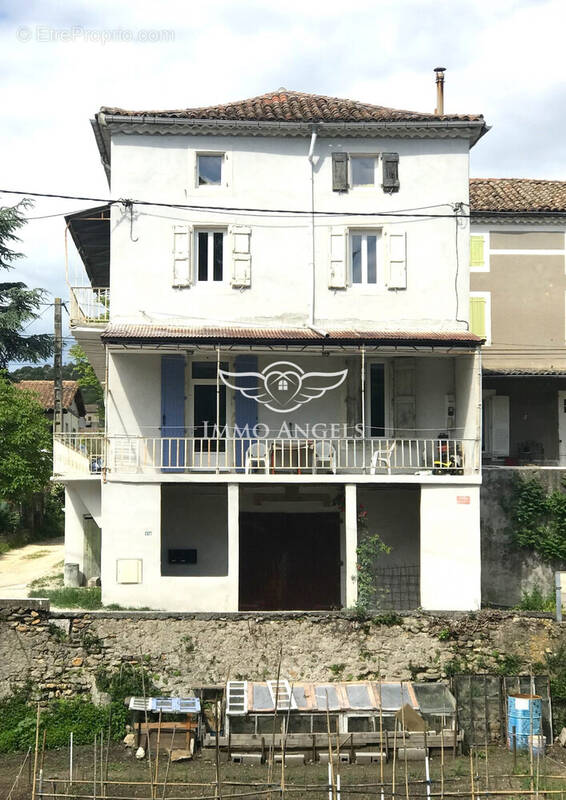 Appartement à SAINT-AMBROIX