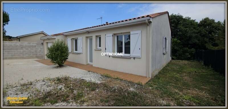 Maison à vendre 3 pièces Proche de MONTMOREAU SAINT CYBARD (16) - photo 2