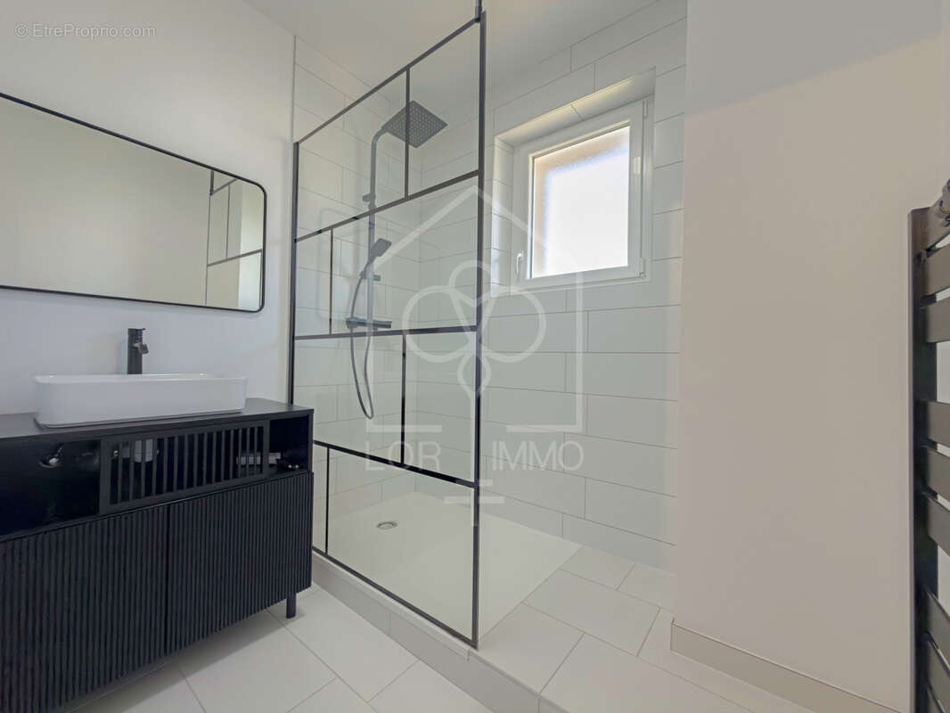 Maison à CHARLY-ORADOUR