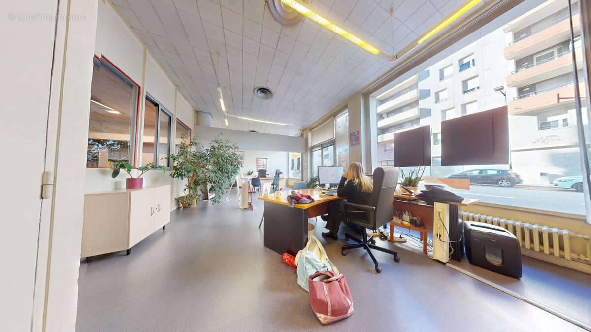 Commerce à GRENOBLE