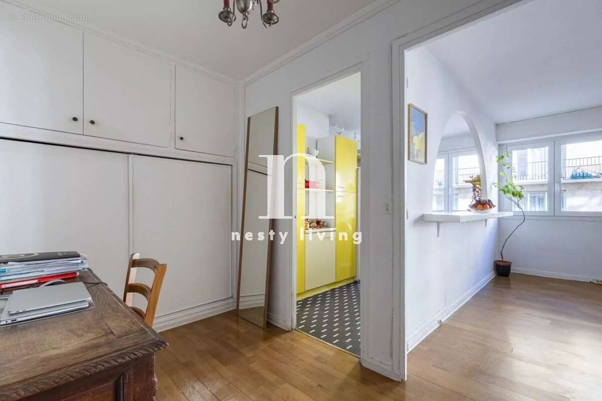 Appartement à PARIS-6E