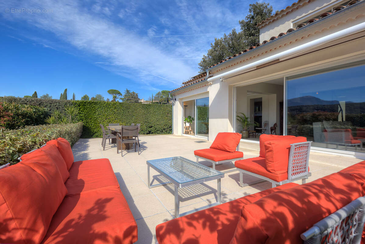 Maison à LA COLLE-SUR-LOUP