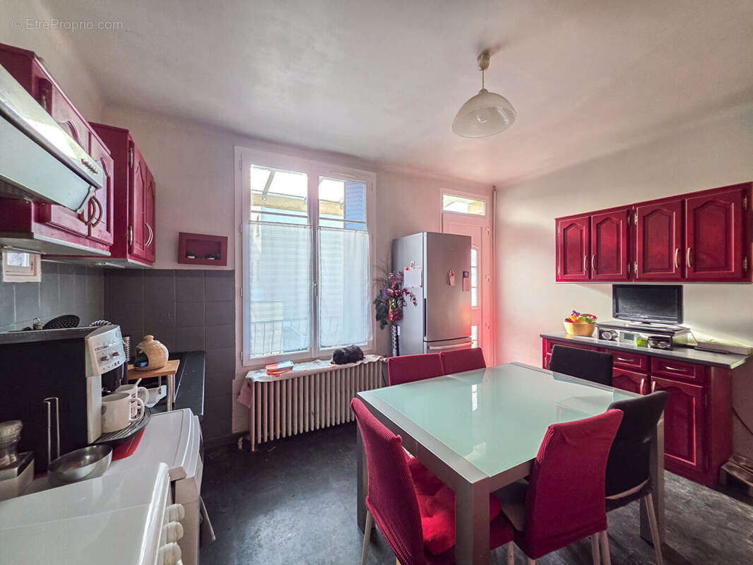 Maison à GOUSSAINVILLE