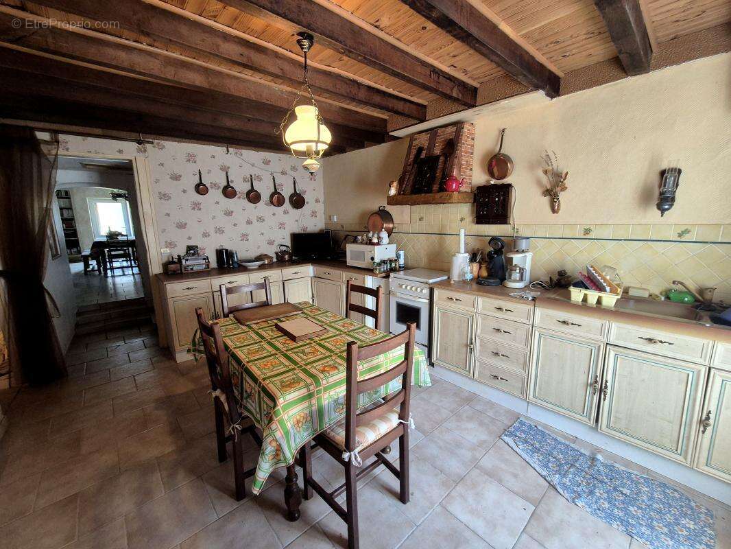 Maison à CHAULGNES