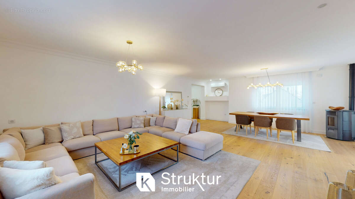 Appartement à SEREMANGE-ERZANGE