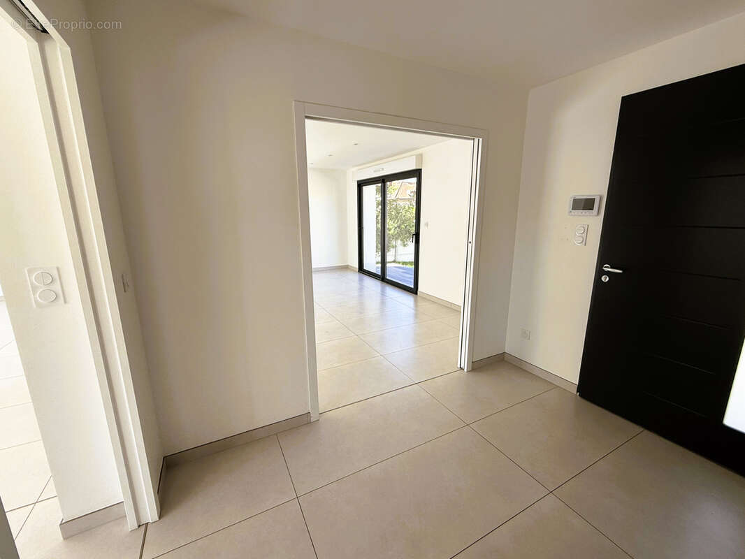 Maison à MAINVILLIERS