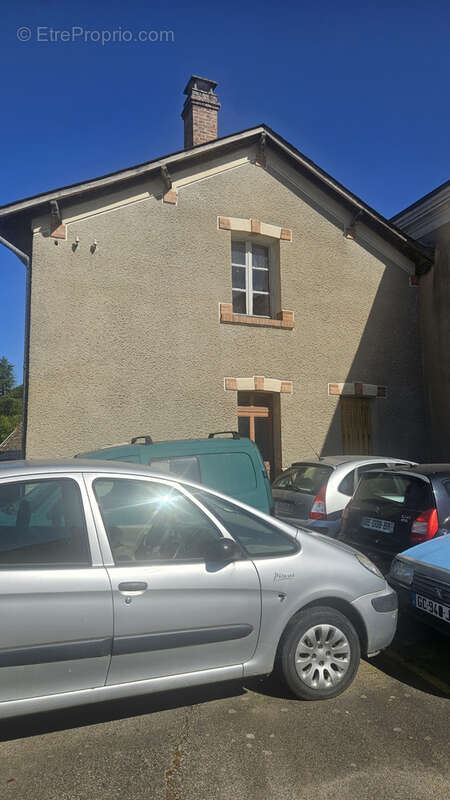 Maison à LE DORAT