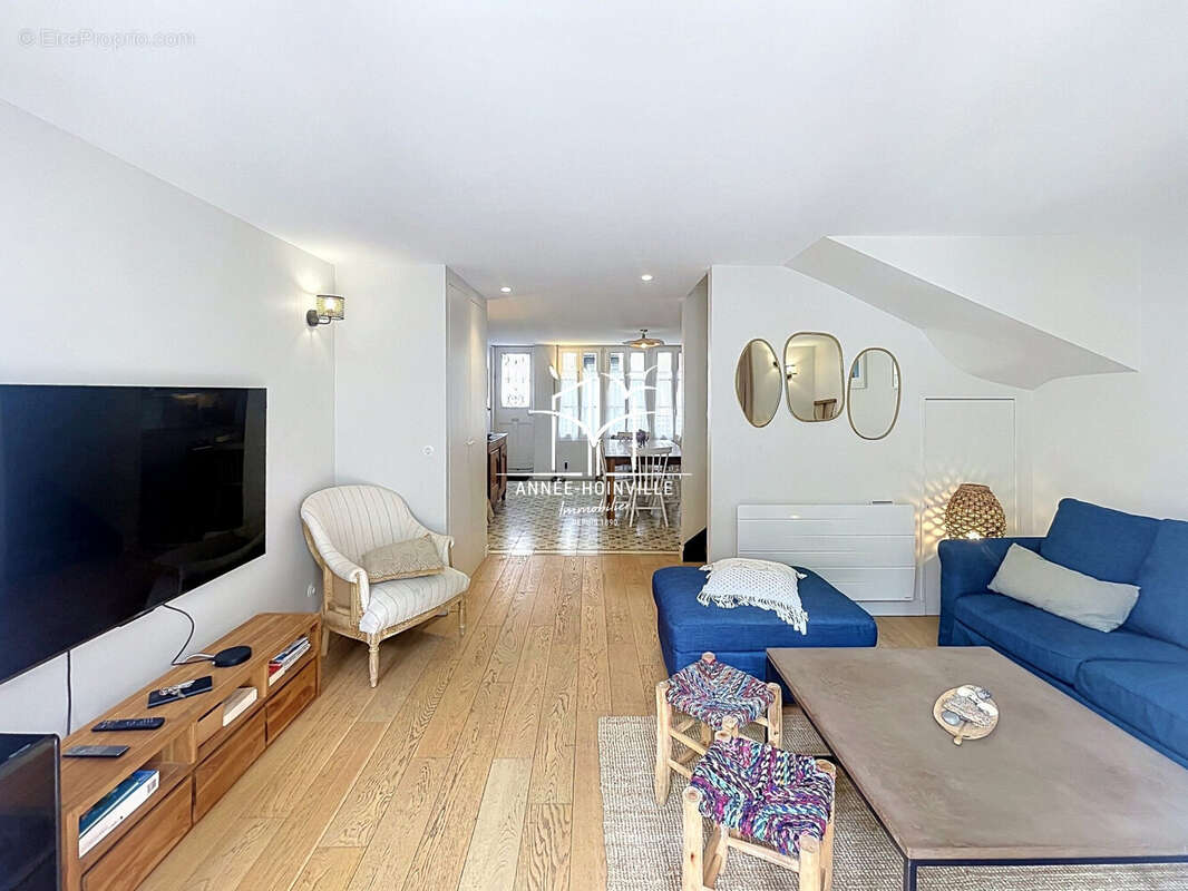 Maison 110 m² à Trouville-Sur-Mer  - photo 2