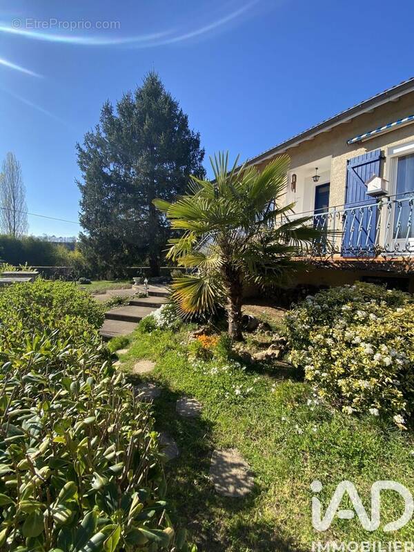 Photo 1 - Maison à ANGLARS-JUILLAC