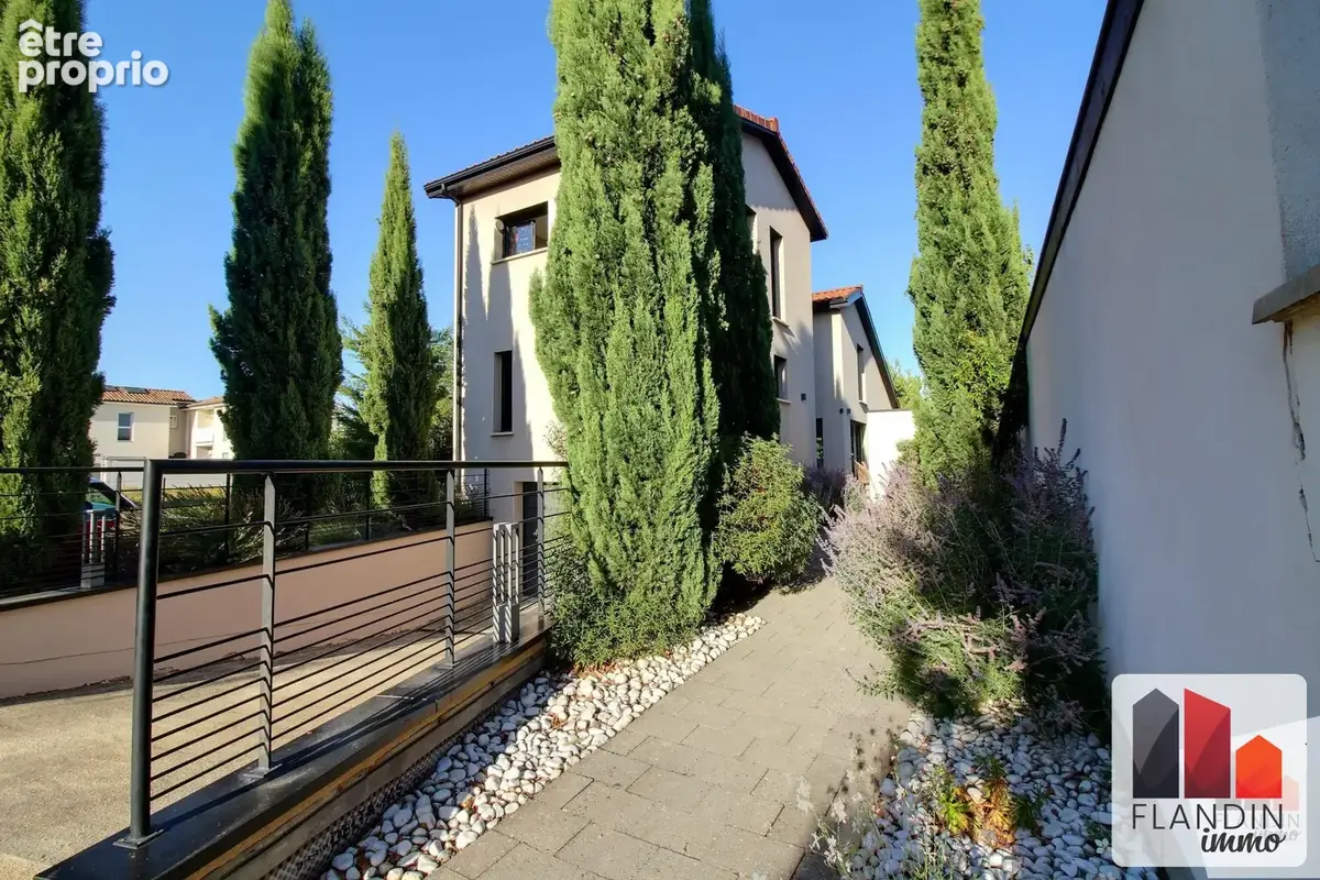Maison 5 pièces 120 m² à vendre à Vourles (69390) - photo 1