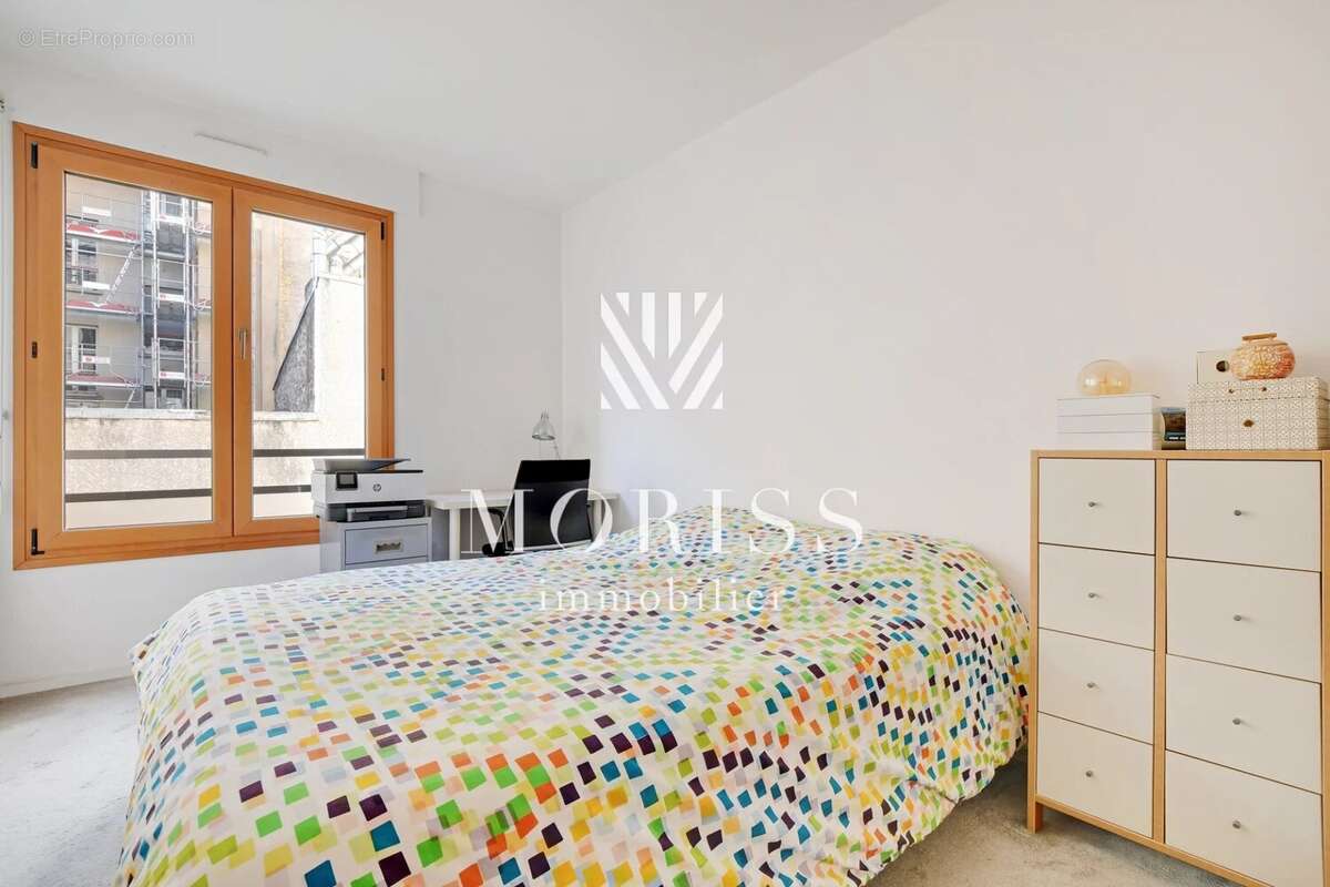 Appartement à LEVALLOIS-PERRET