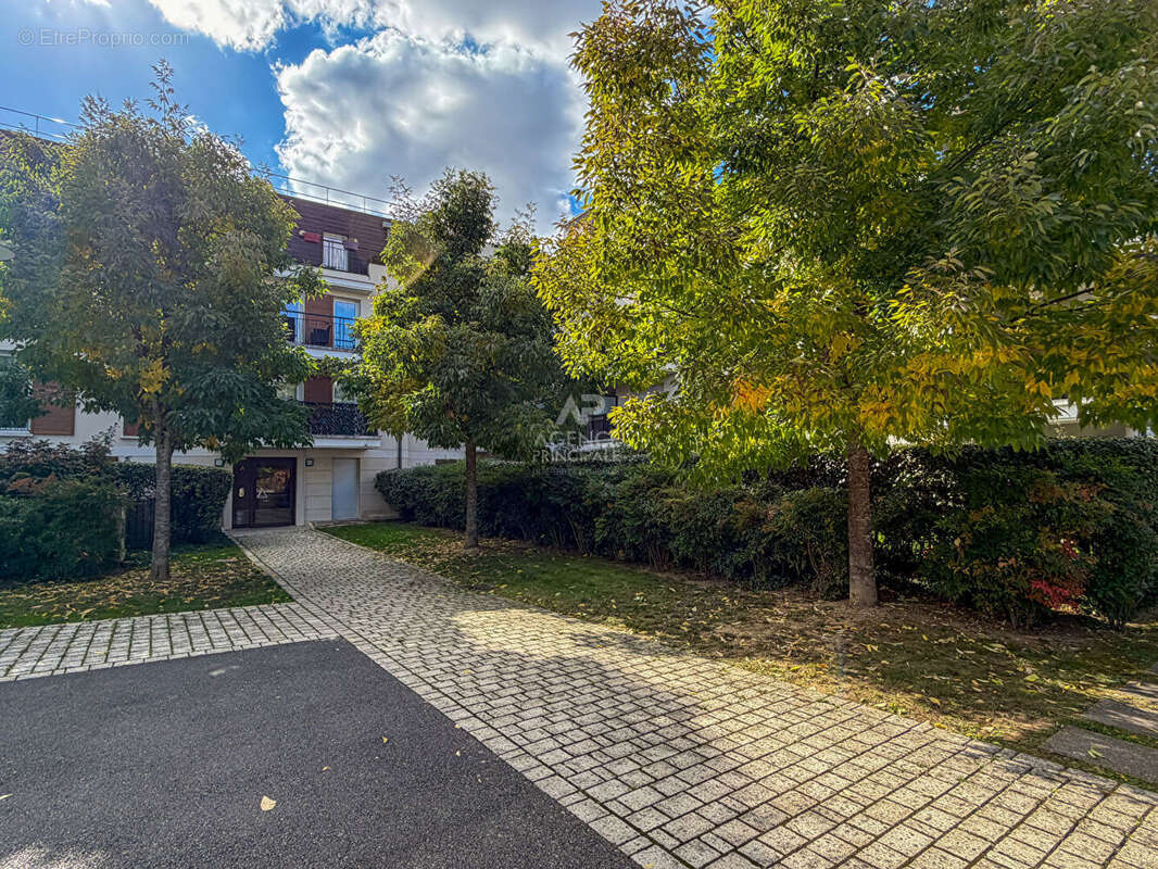 Appartement à ERMONT