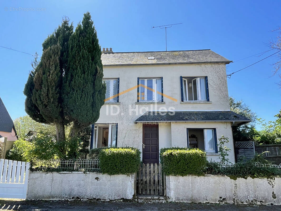 Maison à LA ROE