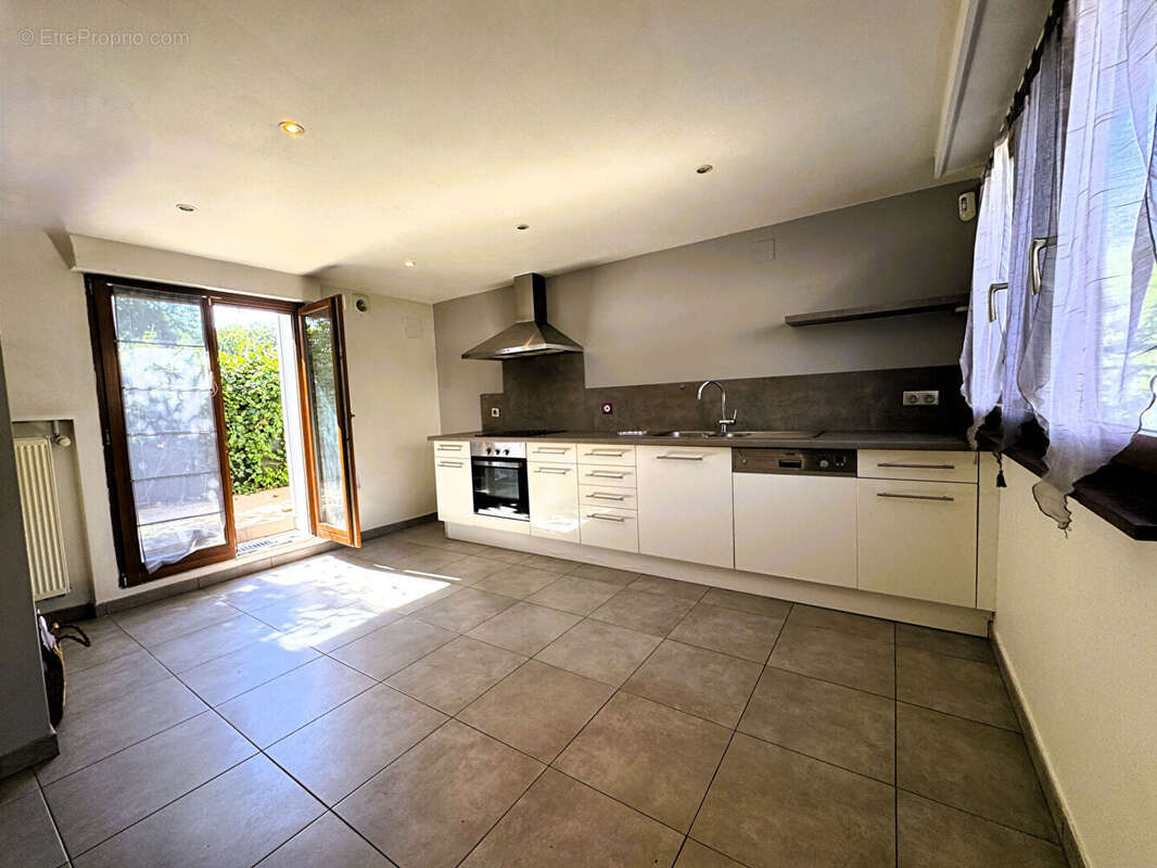 Maison à MONTIGNY-LES-METZ