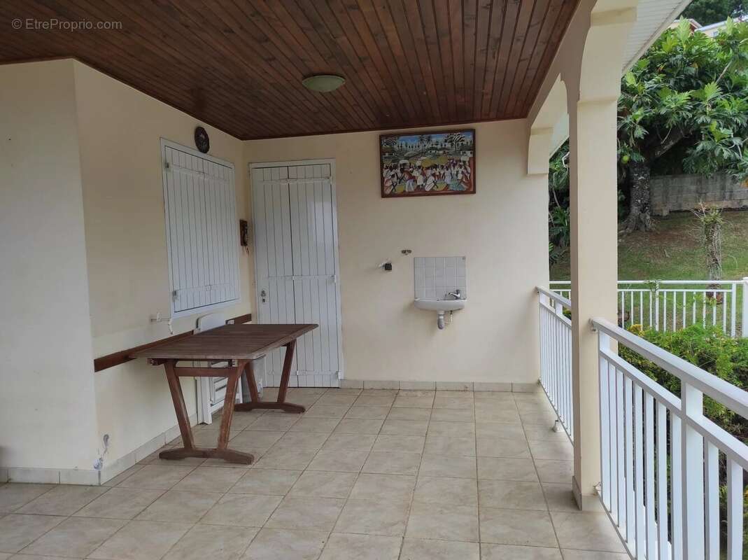 STE LUCE : Belle maison T3 avec vue sur mer - photo 20