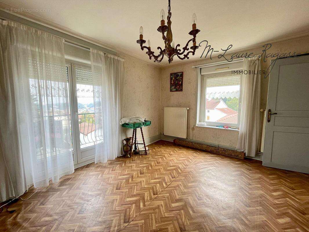 Appartement à CHANTRAINE