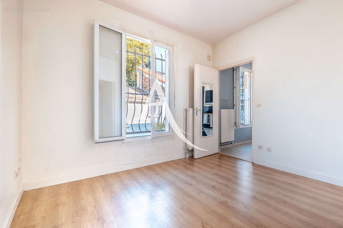 Maison à IVRY-SUR-SEINE