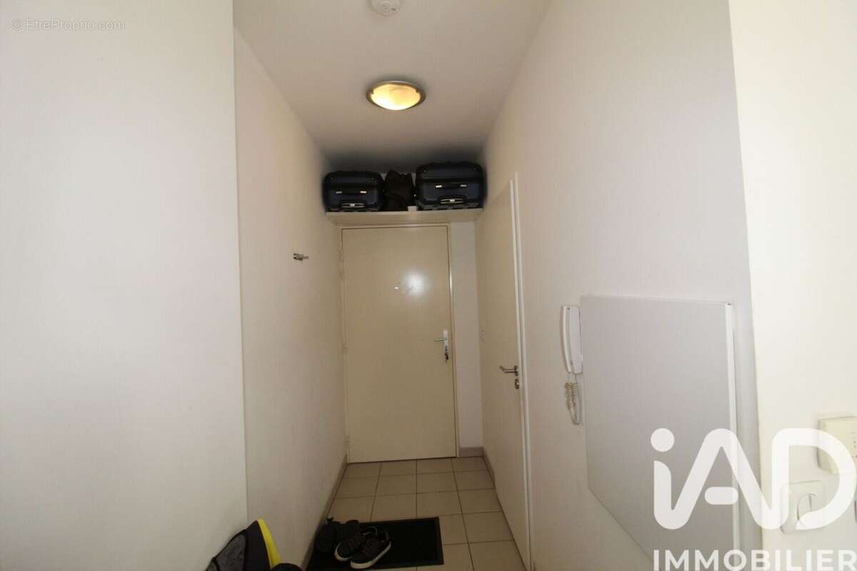 Photo 6 - Appartement à MARSEILLE-3E