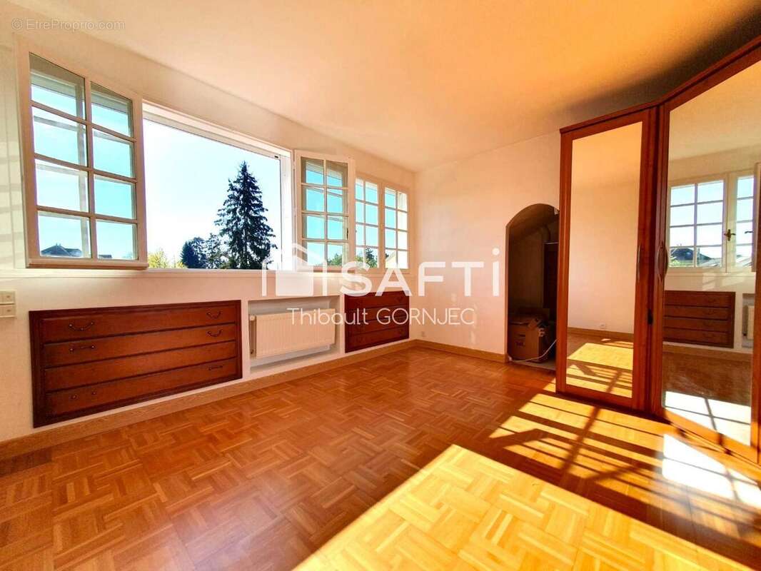 Photo 9 - Maison à VENEUX-LES-SABLONS