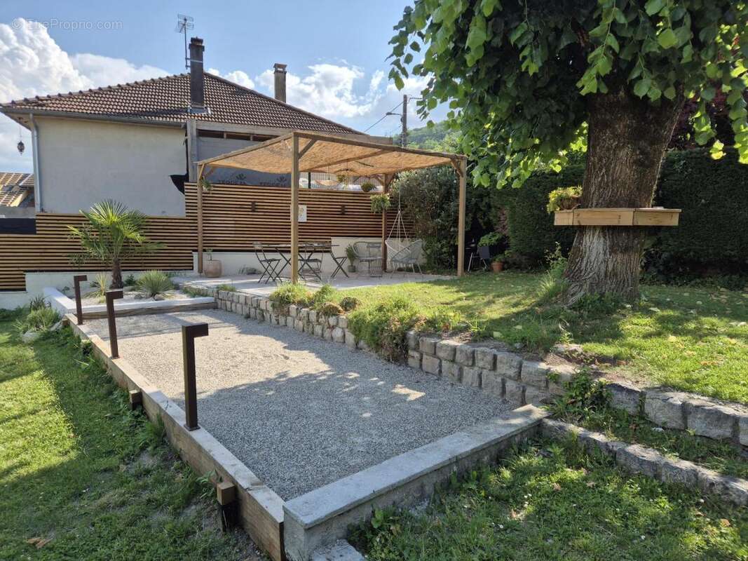 Maison à LE TOUVET