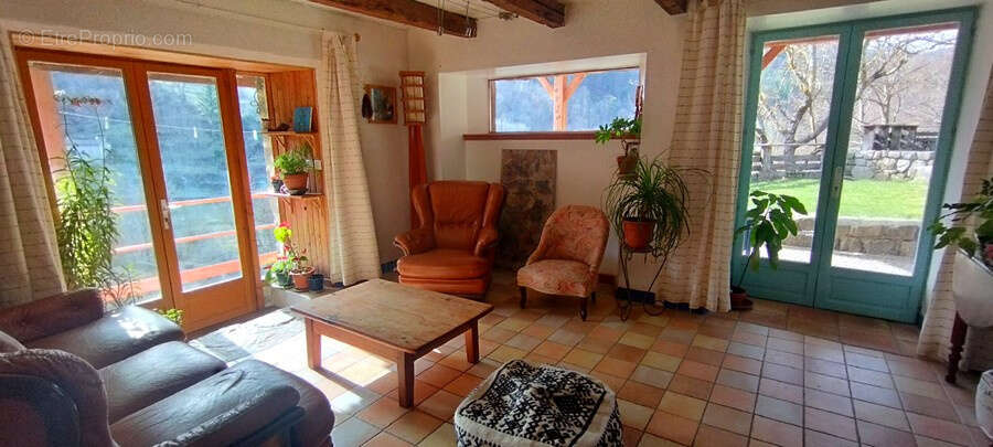 Maison à DORNAS