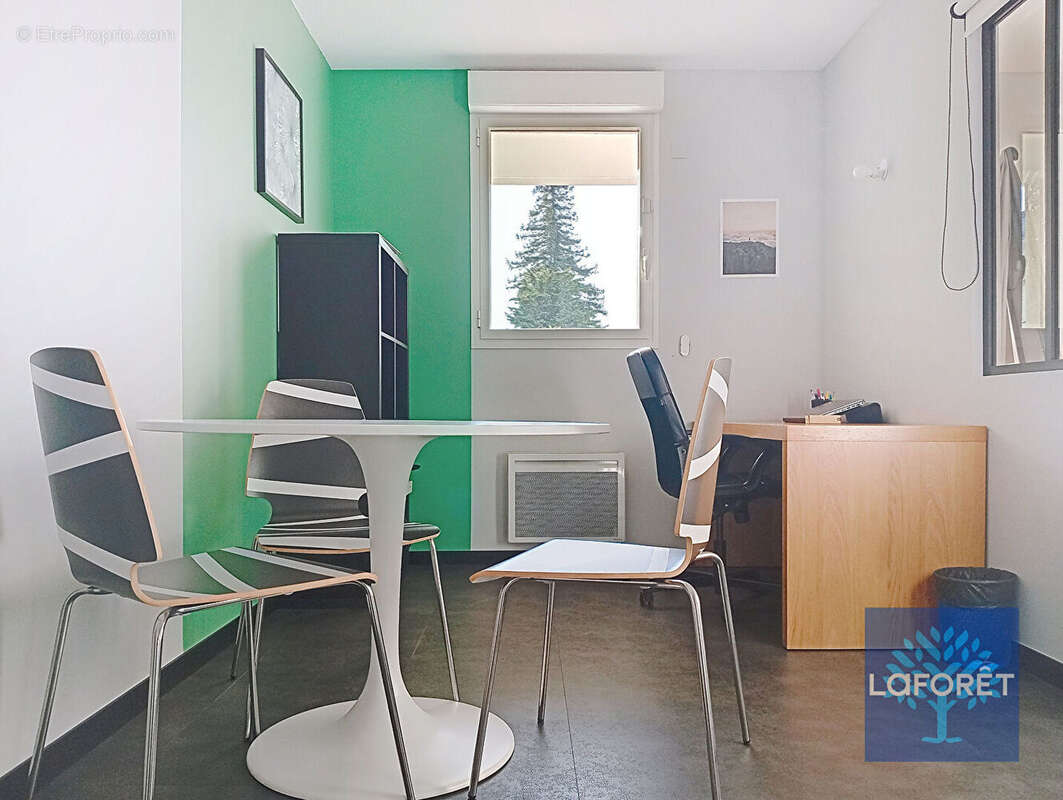 Commerce à LA ROCHE-SUR-YON