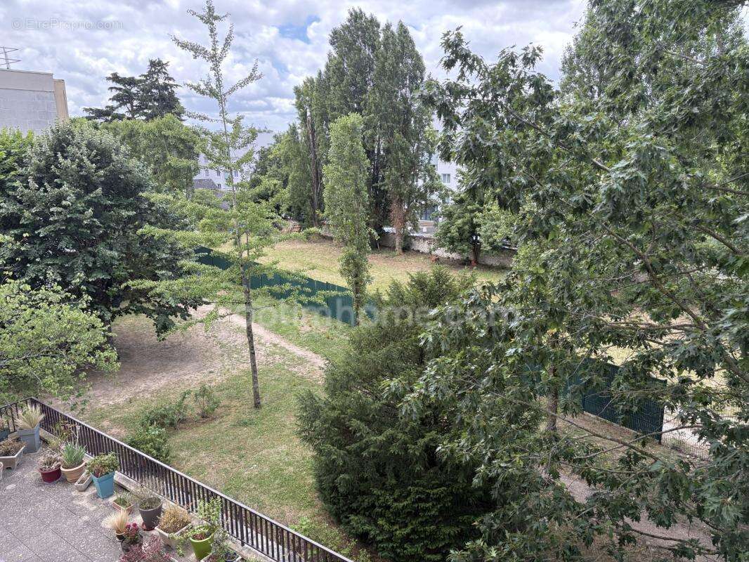 Appartement vendu loué de 77 m2 à la LA CHAPELLE SAINT MESMIN (45) - photo 9